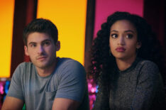 Cody Christian as Asher and Samantha Logan as Olivia on 'All American'