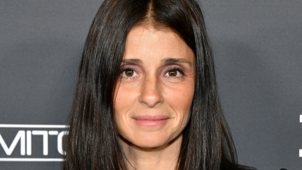 Shiri Appleby