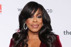 Fall Preview Niecy Nash Niecy Nash attends DIVAS Simply Singing! Raising health awareness in honor of World AIDS Day at Wilshire Ebell Theatre on November 19, 2023