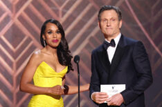 Kerry Washington and Tony Goldwyn speak onstage during the 28th Annual Screen Actors Guild Awards at Barker Hangar on February 27, 2022 in Santa Monica, California.