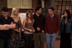 Lisa Kudrow as Phoebe Buffay, Matt Leblanc as Joey Tribbiani, Courteney Cox as Monica Geller, David Schwimmer as Ross Geller, Jennifer Aniston as Rachel Green, Matthew Perry as Chandler Bing in 'Friends'