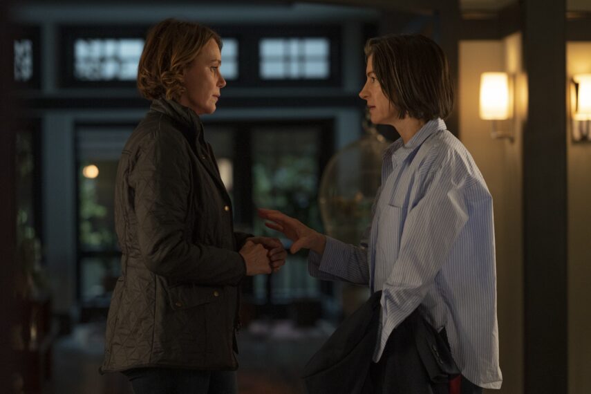 Keeley Hawes as Kira and Rya Kihlstedt as Eleanor in 'Orphan Black: Echoes' Season 1, Episode 7