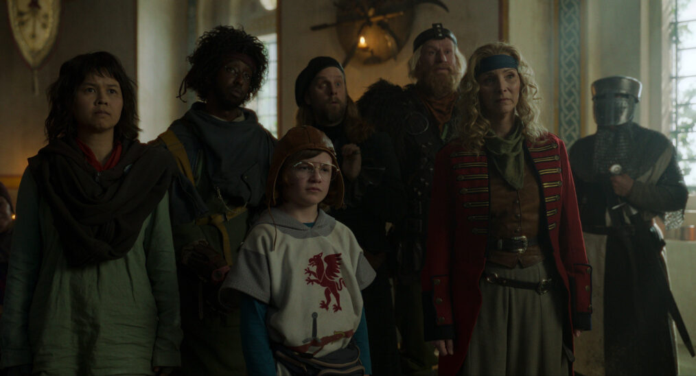 Charlyne Yi, Roger Jean Nsengiyumva, Kal-El Tuck, Tadhg Murphy, Rune Temte and Lisa Kudrow in 'Time Bandits' Episode 3