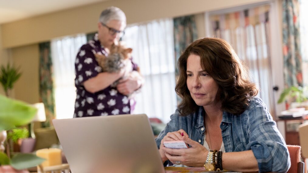 Robin Weigert Leaving, Teddi’s Exit