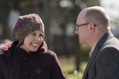 Vanessa Bayer as Evie, Mark Proksch as Colin Robinson in 'What We Do in the Shadows'