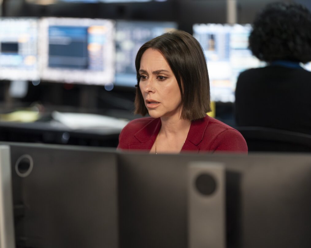 Jennifer Love Hewitt as Maddie — '9-1-1' Season 8 Premiere 