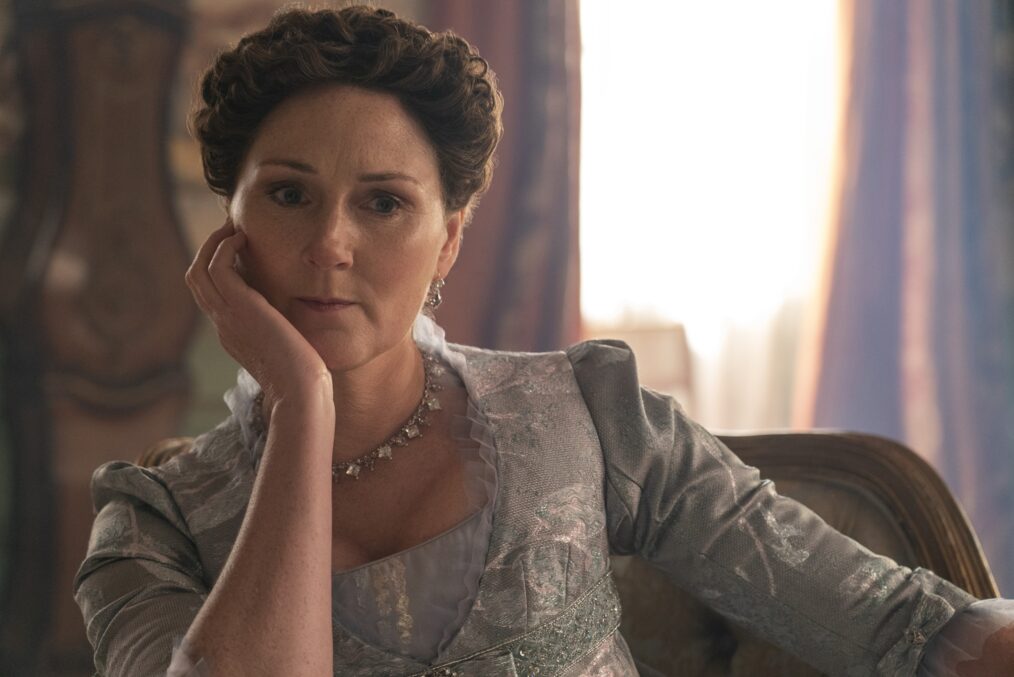 Ruth Gemmell as Lady Violet Bridgerton in 'Bridgerton'