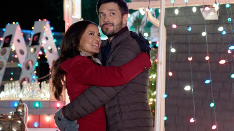 Christmas Under the Lights - Hallmark Mystery