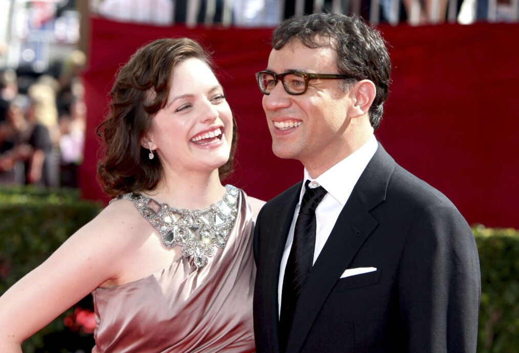 Elisabeth Moss and Fred Armisen arrives at the 61st Primetime Emmy Awards held at the Nokia Theatre on September 20, 2009 in Los Angeles, California.