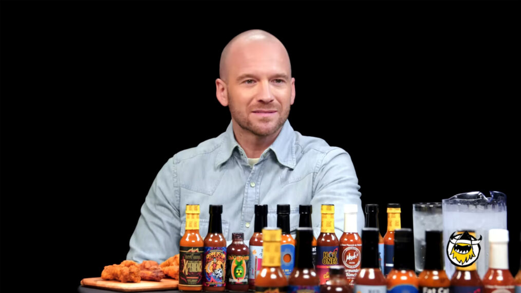 Sean Evans hosting 'Hot Ones'