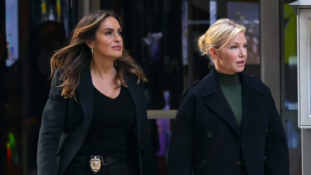 Mariska Hargitay and Kelli Giddish on 'Law & Order: SVU'