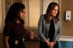 Aimé Donna Kelly as Capt. Curry, Mariska Hargitay as Capt. Olivia Benson — 'Law & Order: SVU' Season 26 Premiere 'Fractured'