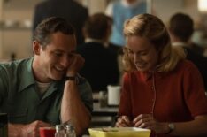 Lewis Pullman and Brie Larson in 'Lessons in Chemistry'