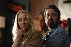 Lisa Kudrow and Ray Romano in 'No Good Deed'