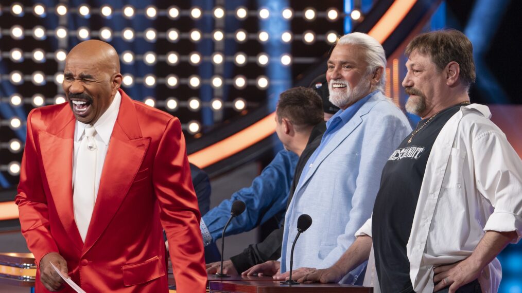 Steve Harvey and Deadliest Catch crew on Celebrity Family Feud