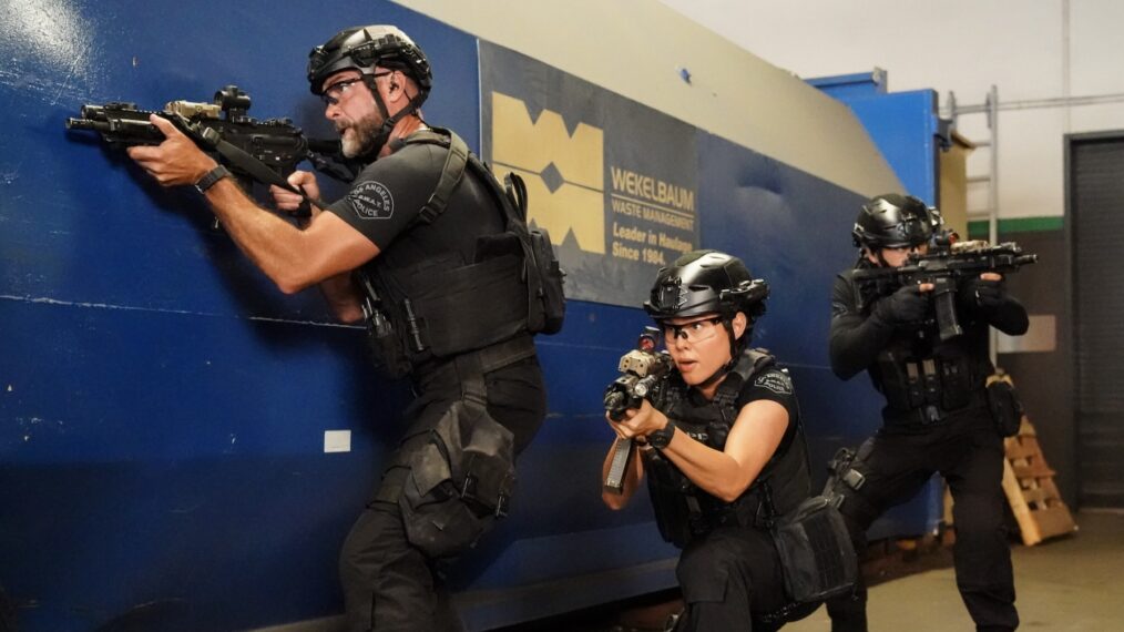 Jay Harrington as David “Deacon” Kay, Anna Enger Ritch as Zoe Powell, and Niko Pepaj as Miguel Alfaro — 'S.W.A.T.' Season 8 Premiere 