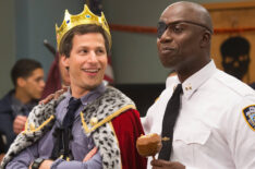 Andy Samberg and Andre Braugher in Brooklyn Nine-Nine Season 1