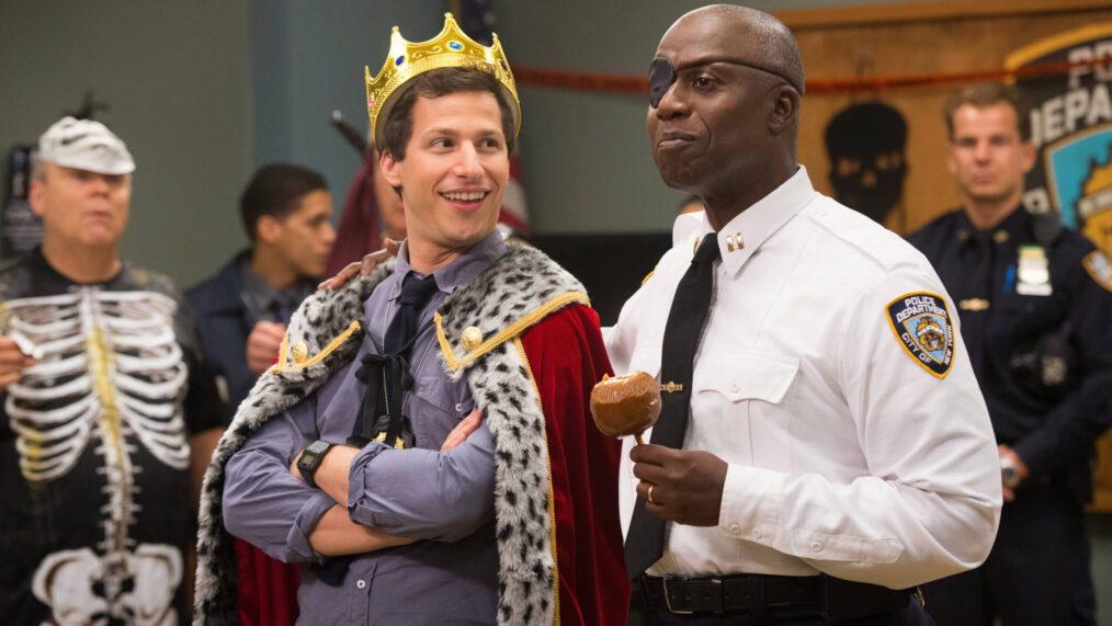 Andy Samberg and Andre Braugher in Brooklyn Nine-Nine Season 1