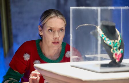 Rachel Skarsten in 'The Christmas Charade'