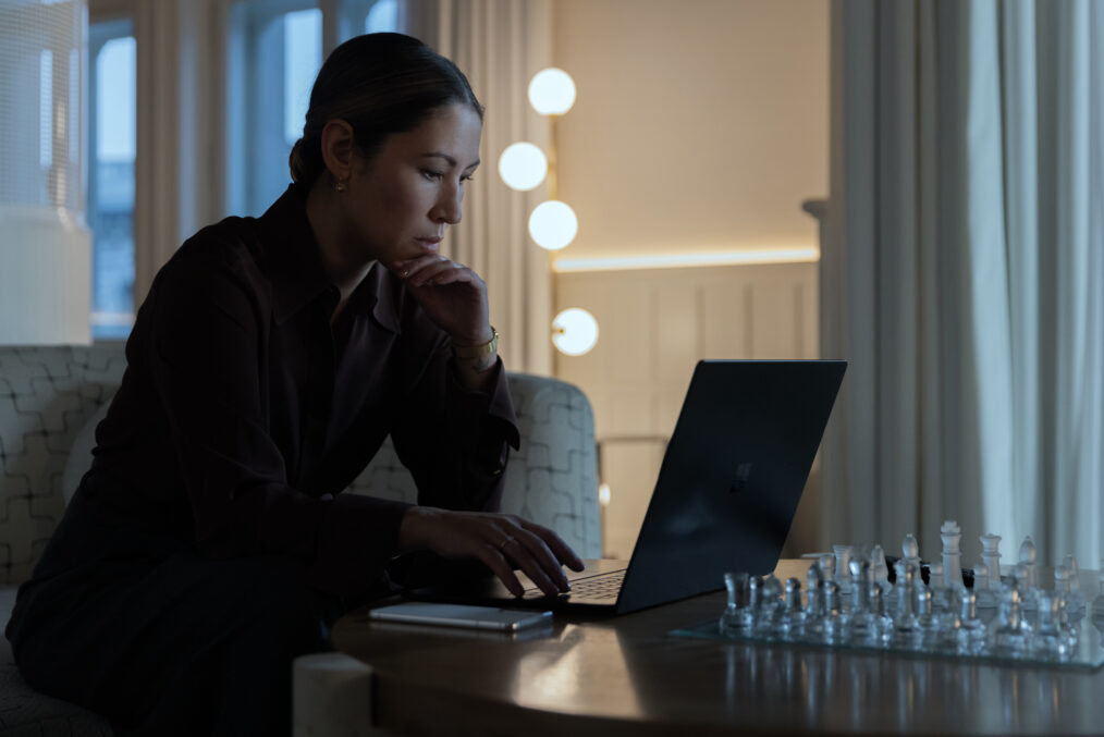 Eleanor Matsuura as Zina in 'The Day of the Jackal' Season 1 Episode 6