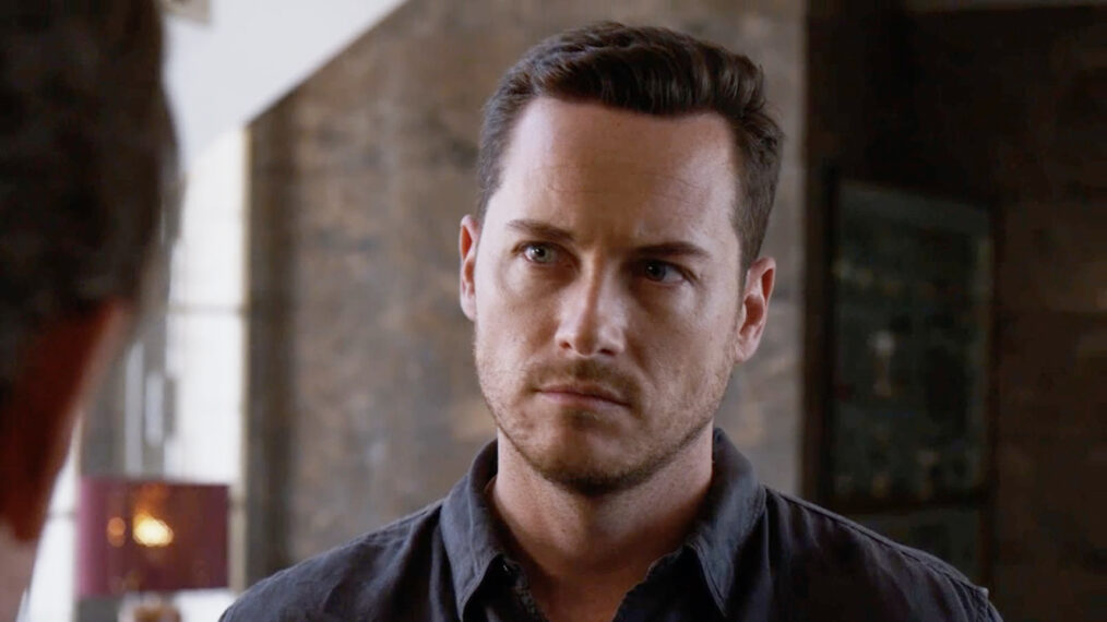 Jesse Lee Soffer’s Wes Mitchell Meets Team (VIDEO)