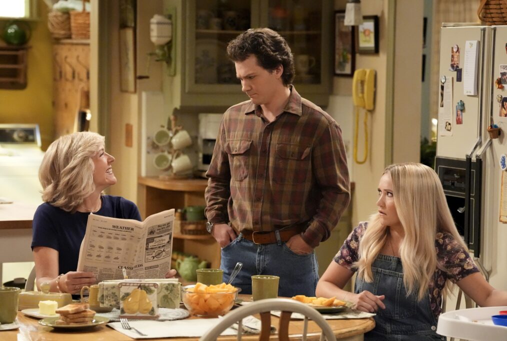 Rachel Bay Jones, Montana Jordan, and Emily Osment in 'Georgie & Mandy's First Marriage'