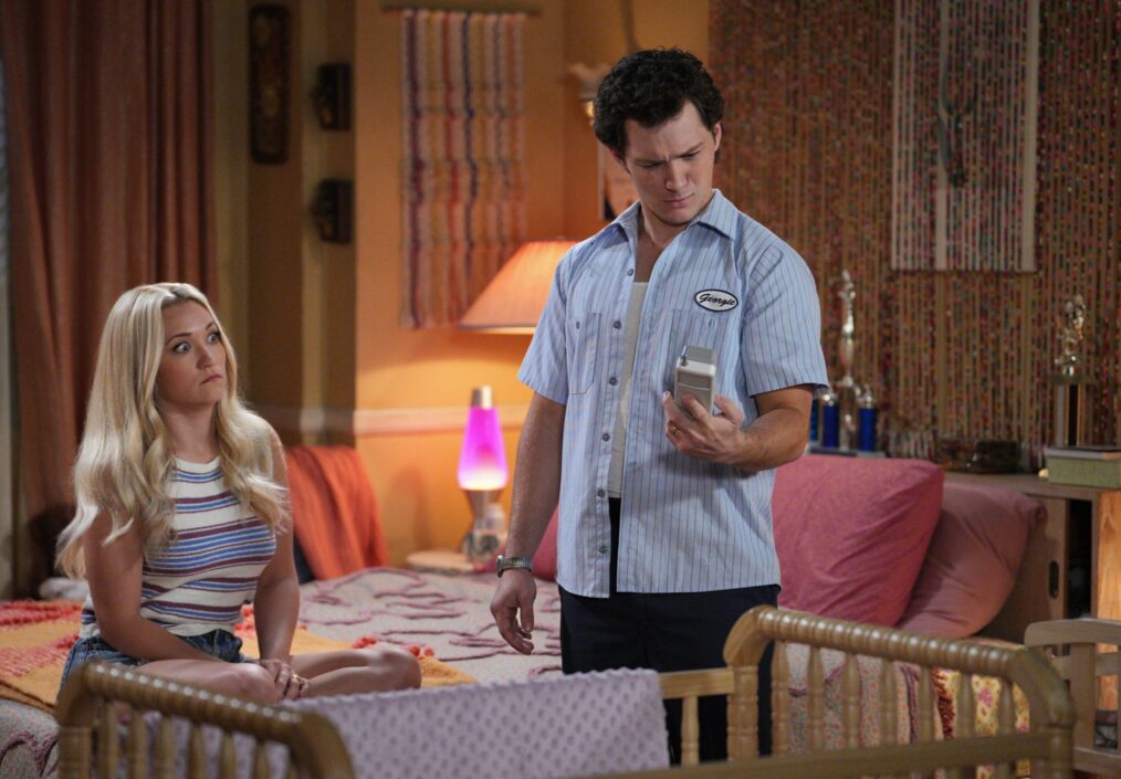 Emily Osment and Montana Jordan in 'Georgie & Mandy's First Marriage'