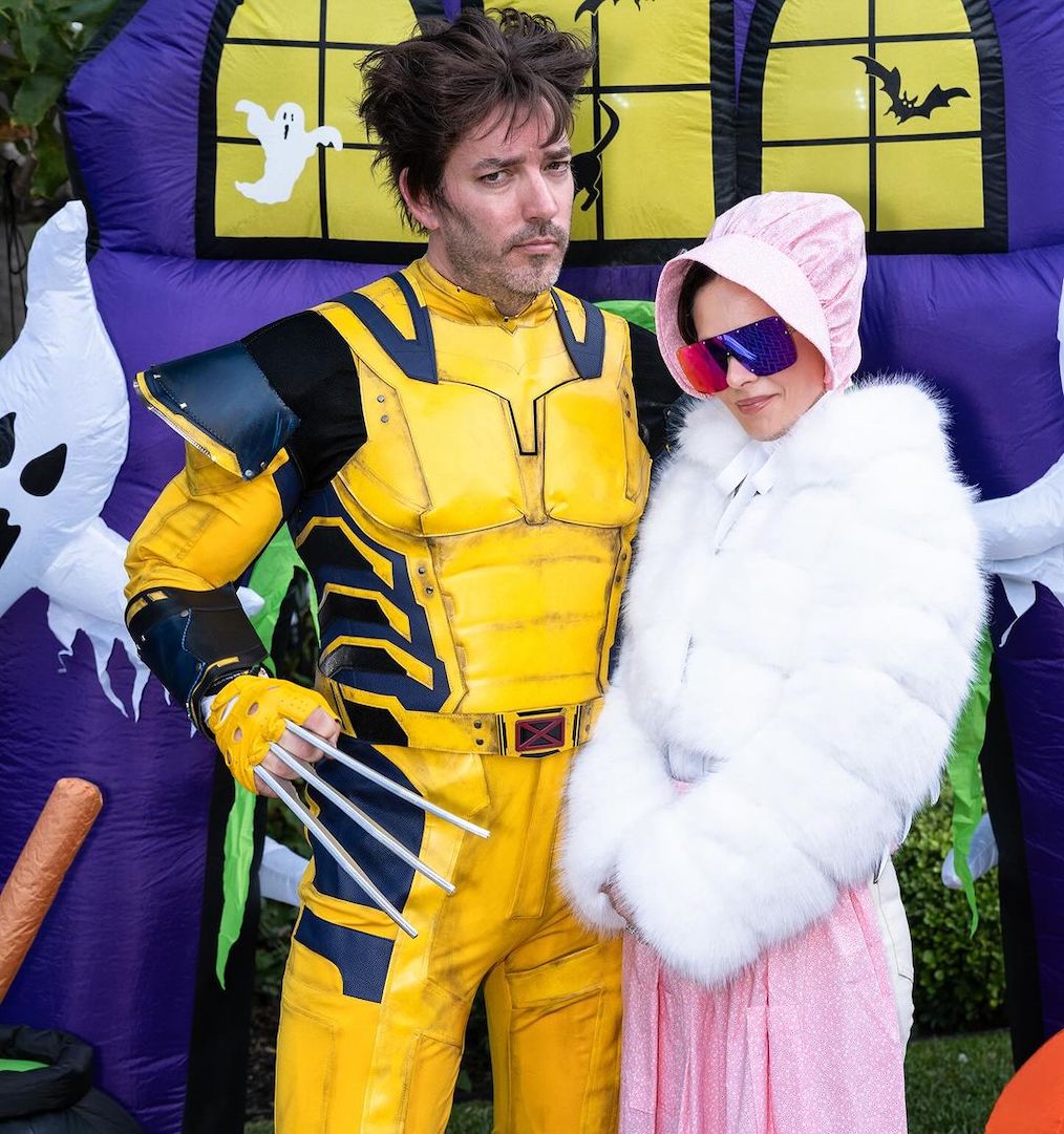 Jonathan Scott and Zooey Deschanel in a Halloween costume.