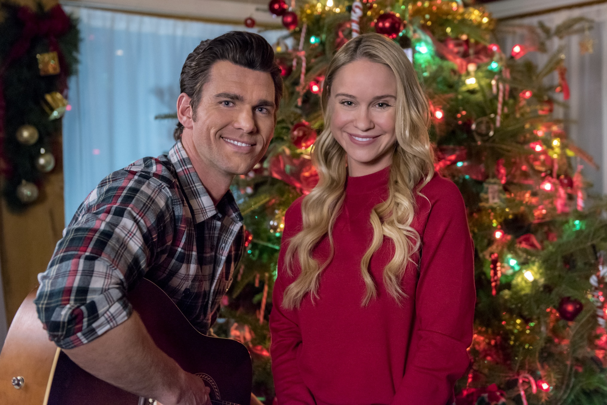 Rebecca Tobin, Kevin McGarry in 'A Song for Christmas'