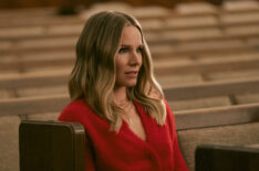 Kristen Bell as Joanne in episode 101 of Nobody Wants This