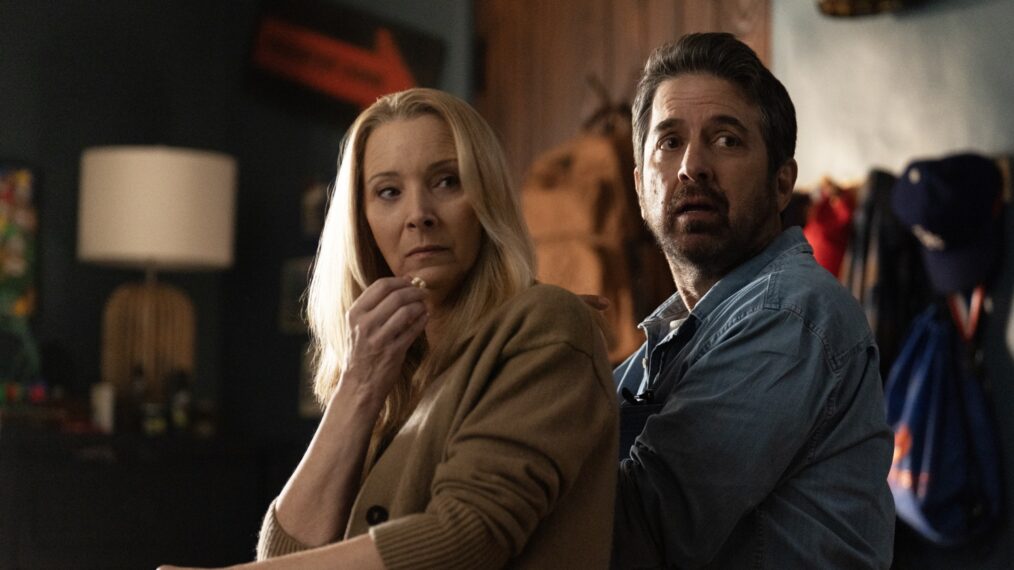 Lisa Kudrow and Ray Romano in 'No Good Deed'