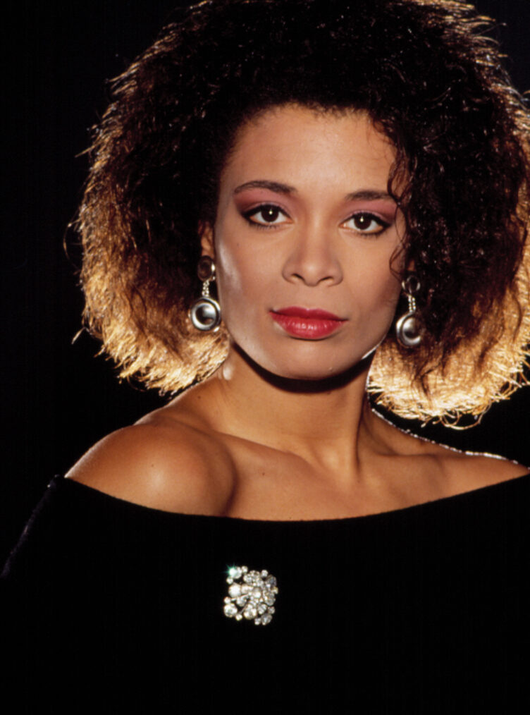 ‘OLTL’ Alum Valarie Pettiford Talks Joining ‘Y&R’ as the New Amy Lewis ...