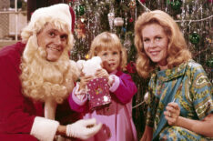 Dick York, Erin Murphy, and Elizabeth Montgomery in Bewitched - 'Humbug Not to Be Spoken Here'