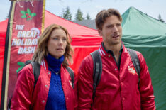 Ashley Williams and Andrew Walker in 'Jingle Bell Run'