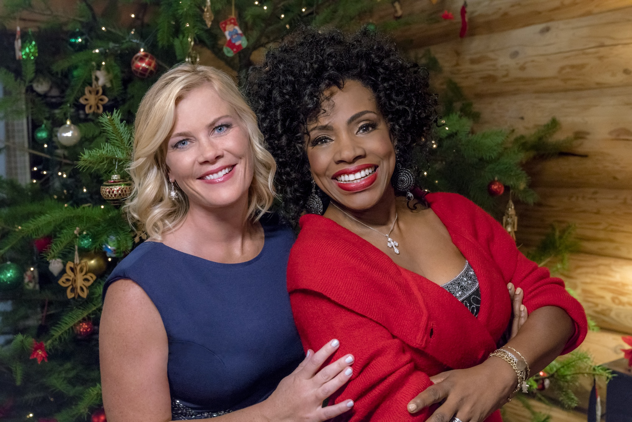 Alison Sweeney and Sheryl Lee Ralph in 'Christmas at Holly Lodge'