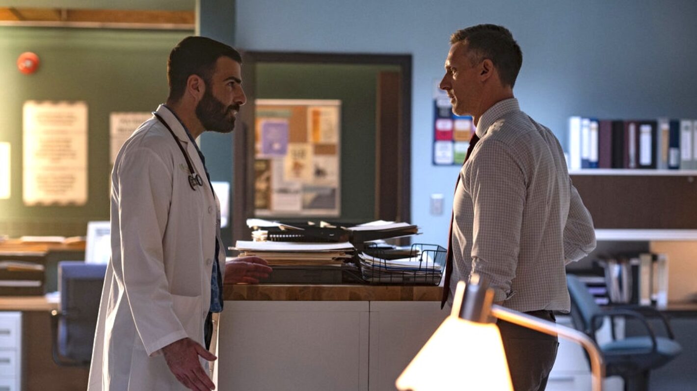 Zachary Quinto as Dr. Oliver Wolf, Teddy Sears as Dr. Josh Nicols — 'Brilliant Minds' Season 1 Episode 8 