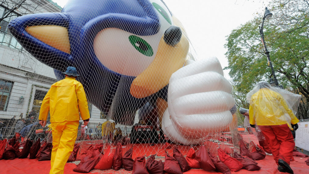 Sonic the Hedgehog balloon at the Macy's Thanksgiving Day Parade Inflation Eve event