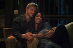 Alexander Ludwig as Ish Williams ad Jessica Frances Dukes as Emma in Earth Abides