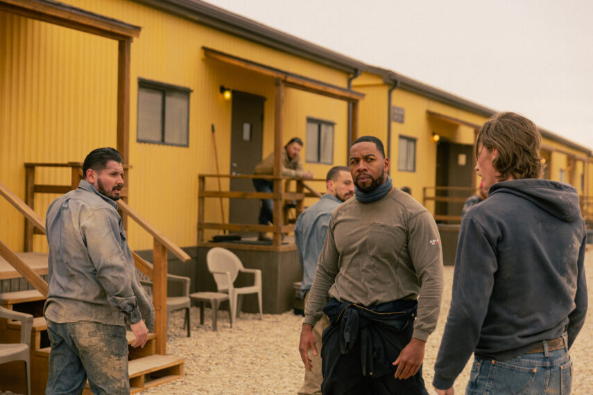 L to R Michael Peña as Armando and Mustafa Speaks as Boss in season 1, episode 3 of Landman streaming on Paramount+. Photo credit: Emerson Miller/Paramount+.