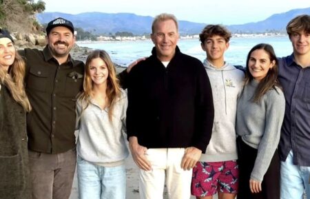 Kevin Costner with his kids