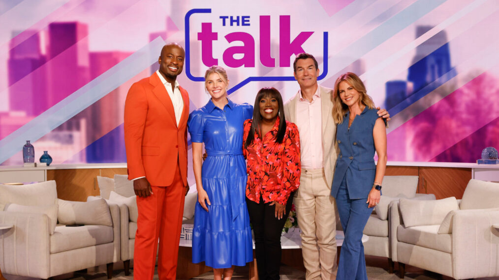 Akbar Gbajabiamila, Amanda Kloots, Sheryl Underwood, Jerry O'Connell, and Natalie Morales of 'The Talk' Season 14