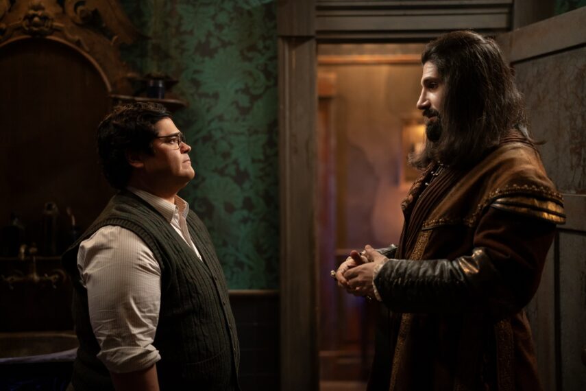 Harvey Guillén and Kayvan Novak in 'What We Do in the Shadows' series finale 