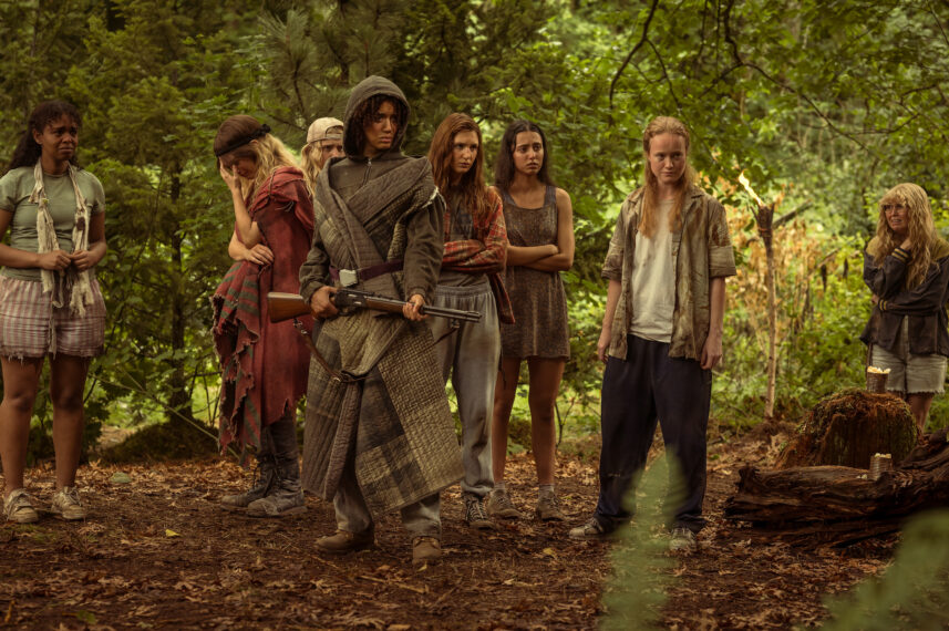 L-R: Silvana Estifanos as Teen Britt, Sophie Thatcher as Teen Natalie, Jenna Burgess as Teen Melissa, Jasmin Savoy Brown as Teen Taissa, Sophie Nélisse as Teen Shauna, Anisa Harris as Teen Robin, Liv Hewson as Teen Van and Samantha Hanratty as Teen Misty in 'Yellowjackets' Season 3 Episode 5