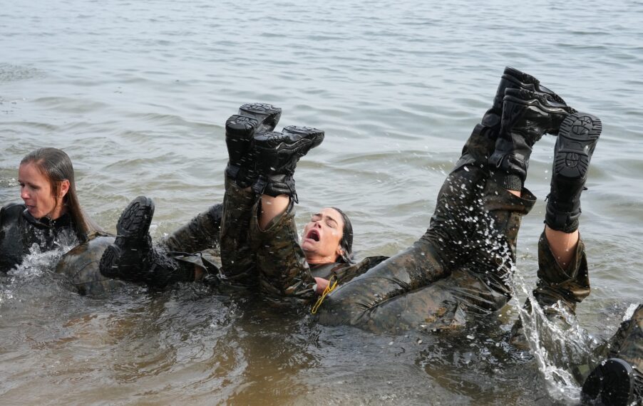 Trista Sutter and Denise Richards in Special Forces: World’s Toughest Test