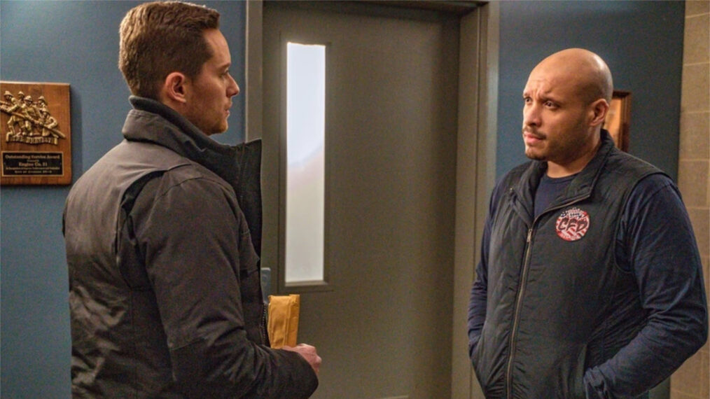 Jesse Lee Soffer as Jay Halstead and Joe Minoso as Joe Cruz in 'Chicago P.D.'