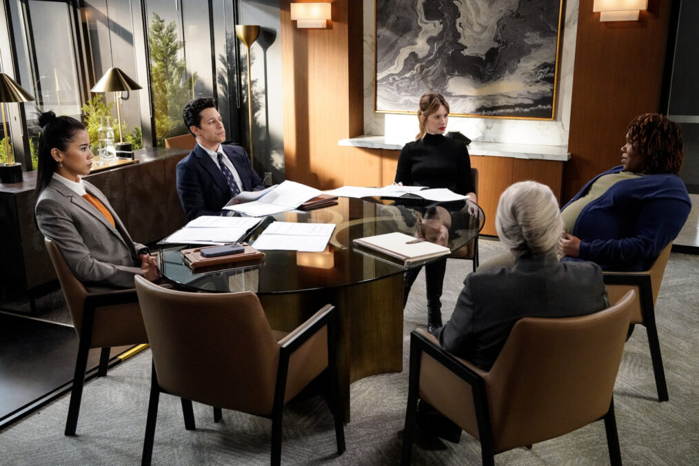 Leah Lewis, David Del Rio, and Yael Grobglas in 'Matlock' Season 1 Episode 9 - 'Friends'