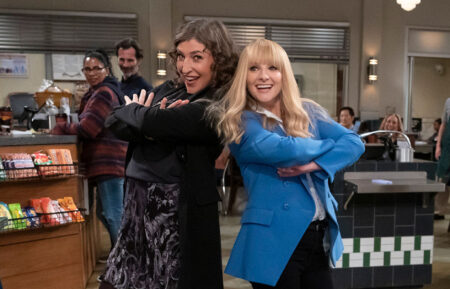 Melissa Rauch as Abby Stone, Mayim Bialik as Herself in 'Night Court' Season 3 Episode 5 - 'Mayim Worst Enemy'