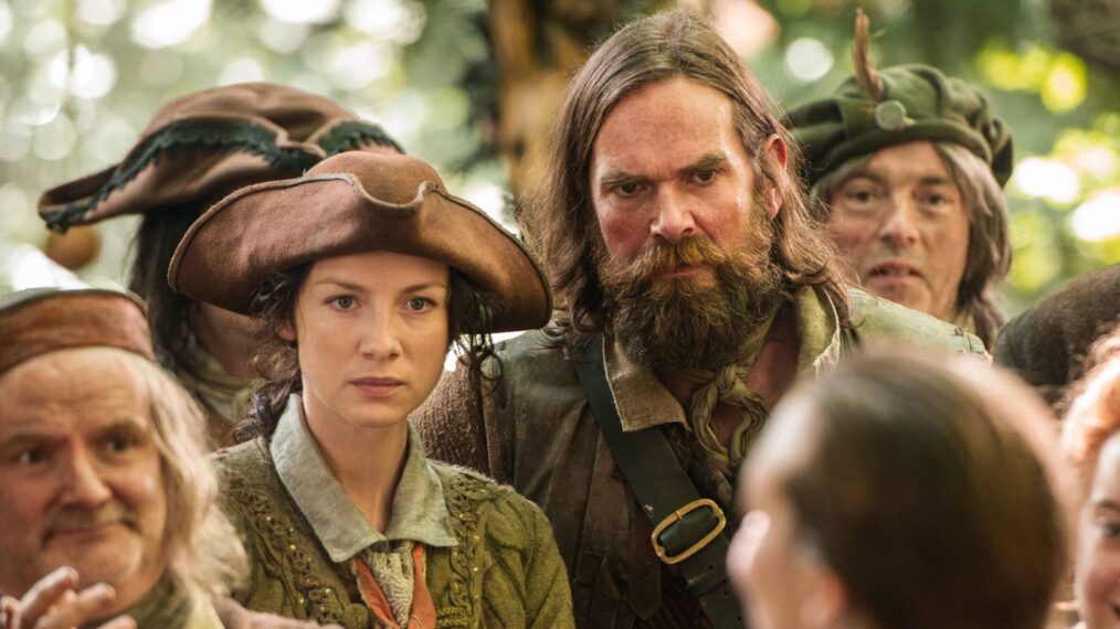 Caitriona Balfe and Duncan Lacroix in 'Outlander' Season 1