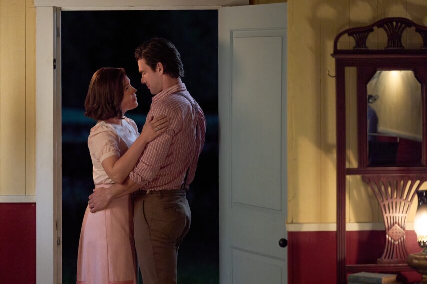 Erin Krakow as Elizabeth, Kevin McGarry as Nathan — 'When Calls the Heart' Season 12 Premiere "The Mountie Way"