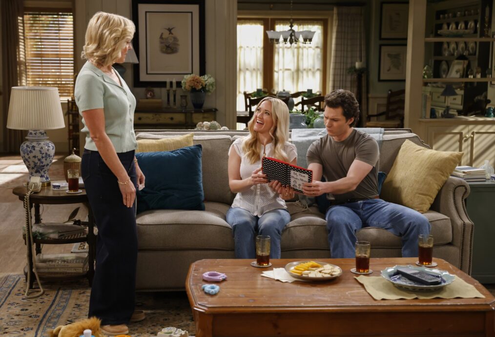 Rachel Bay Jones, Emily Osment, and Montana Jordan in 'Georgie & Mandy's First Marriage'